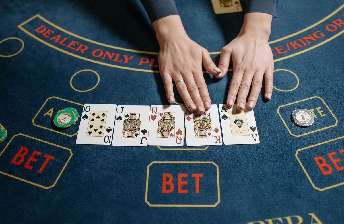 BETRUPEES Live Casino